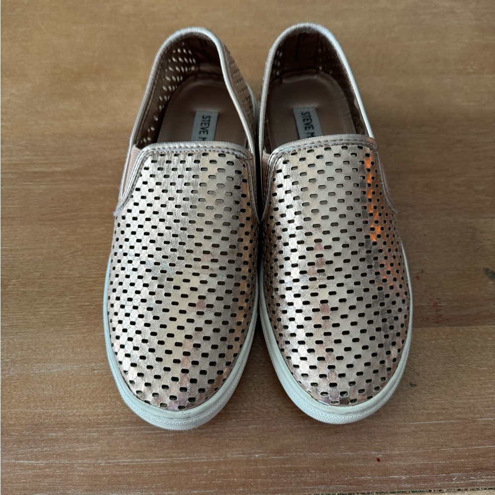 Steve Madden rose gold slip on sneakers